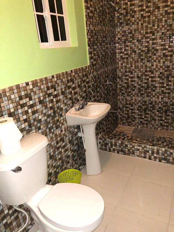 Scarlett Guest House Bull Bay Екстериор снимка