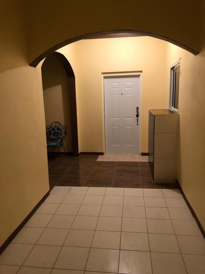 Scarlett Guest House Bull Bay Екстериор снимка