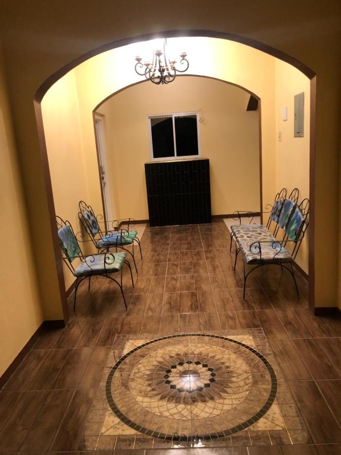 Scarlett Guest House Bull Bay Екстериор снимка