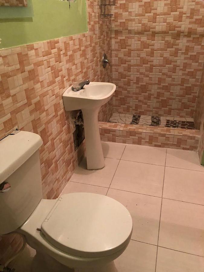 Scarlett Guest House Bull Bay Екстериор снимка